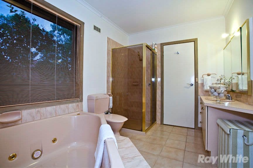 1 Caldwell Close, Endeavour Hills VIC 3802, Endeavour Hills - Thumbnail 7