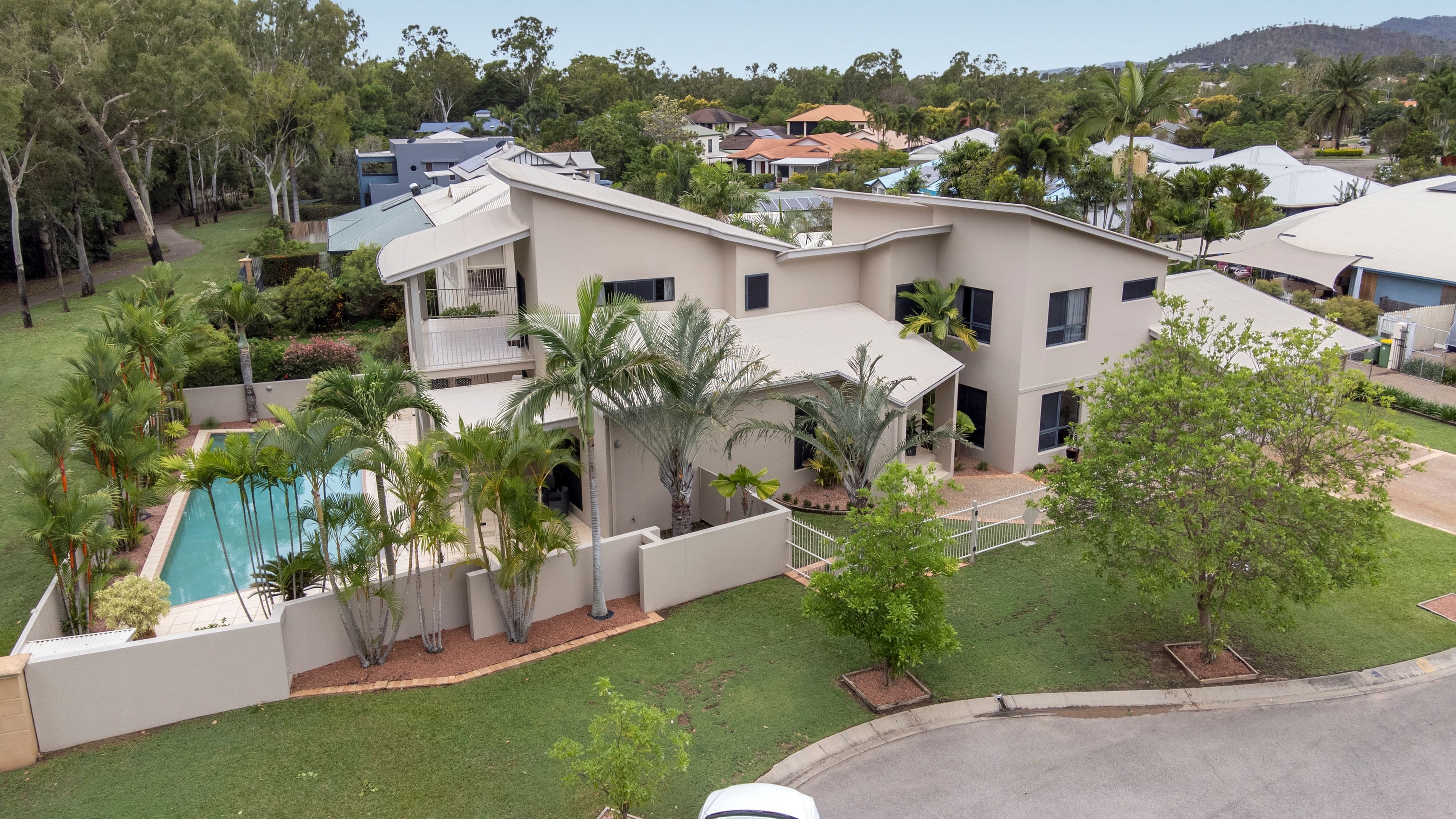 15 Grande Parade, Douglas QLD 4814, Douglas - Image 1