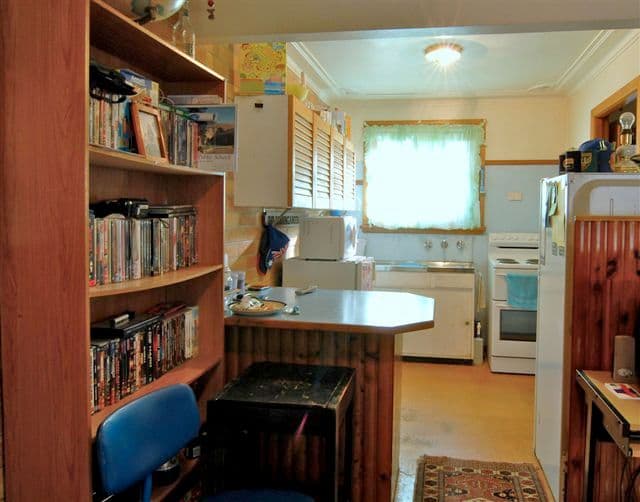 249 Katoomba Street, KATOOMBA NSW 2780, Katoomba - Thumbnail 2