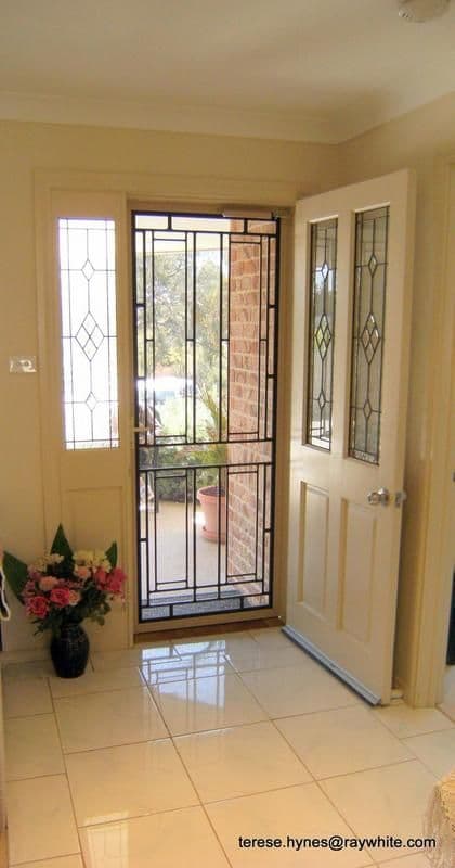 33 Petticoat Lane, YOUNG NSW 2594, Young - Thumbnail 2