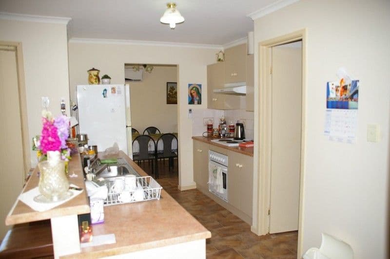 2 Banksia Street, RENMARK SA 5341, Renmark - Thumbnail 4