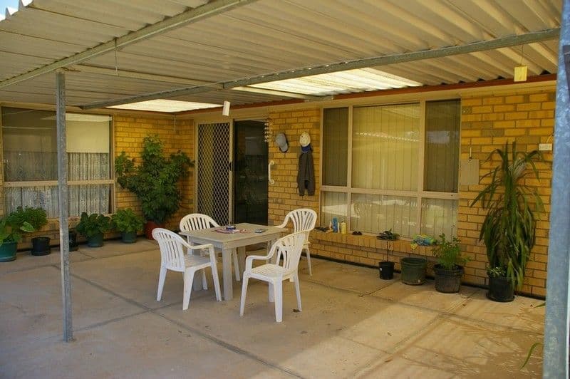 2 Banksia Street, RENMARK SA 5341, Renmark - Thumbnail 8