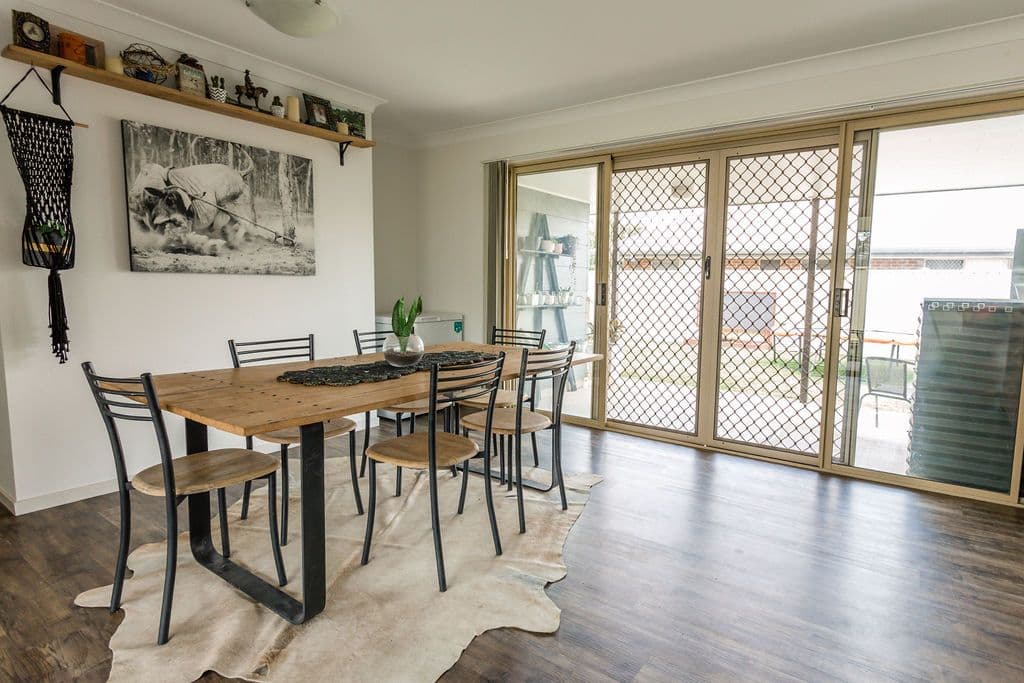 2 Vanessa Place, Emerald QLD 4720, Emerald - Thumbnail 4