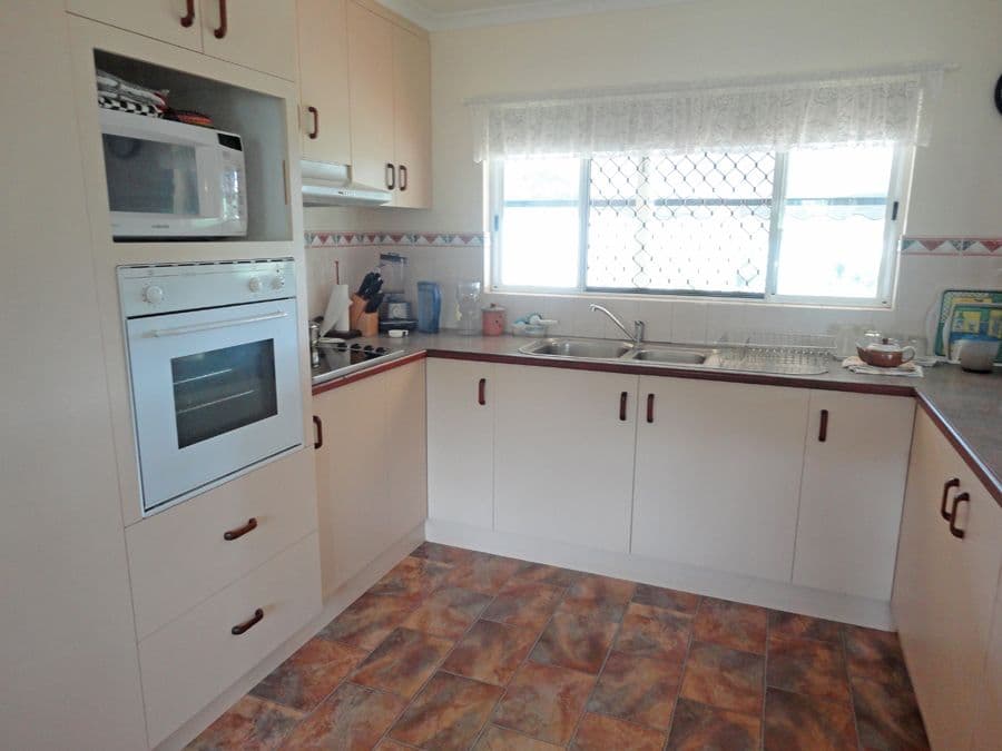 36 Admiralty Avenue, Tanilba Bay NSW 2319, Tanilba Bay - Thumbnail 3