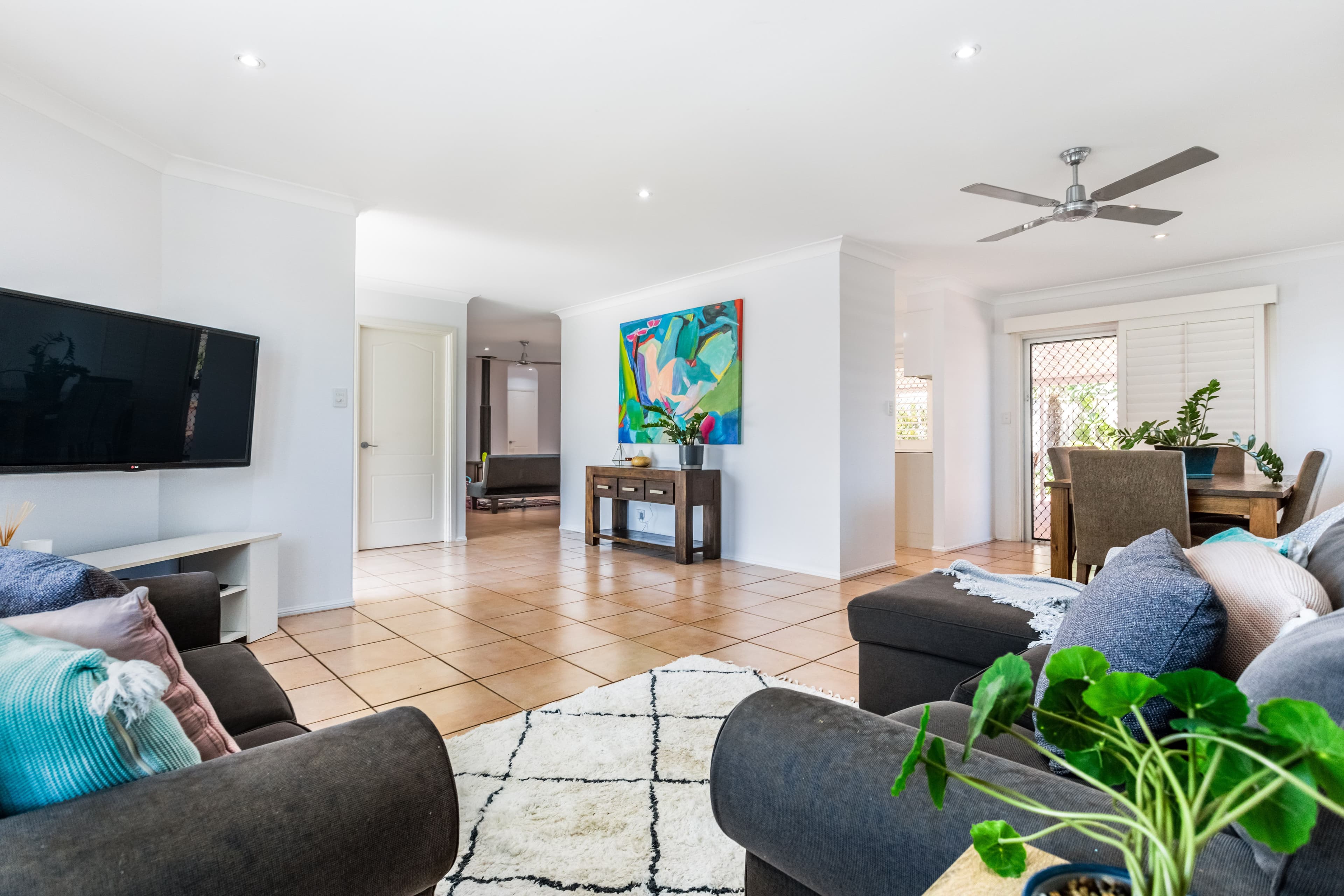 61 Dunlin Drive, Burleigh Waters QLD 4220, Burleigh Waters - Thumbnail 4