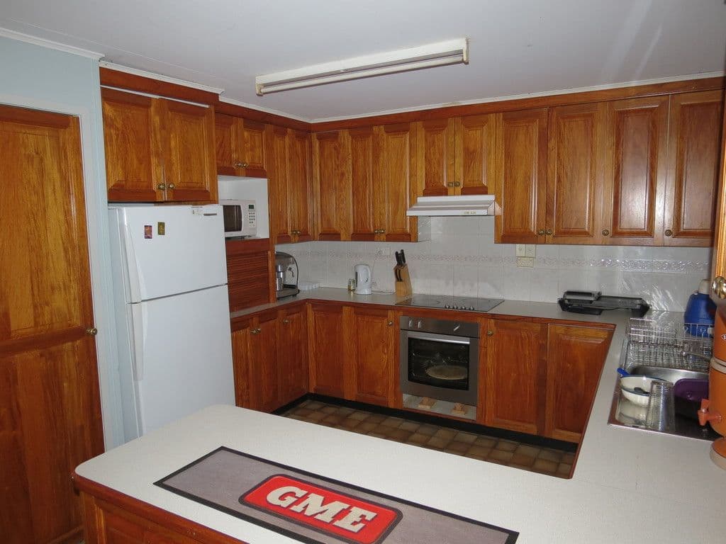 4 Mahogany Street, Blackwater QLD 4717, Blackwater - Thumbnail 3