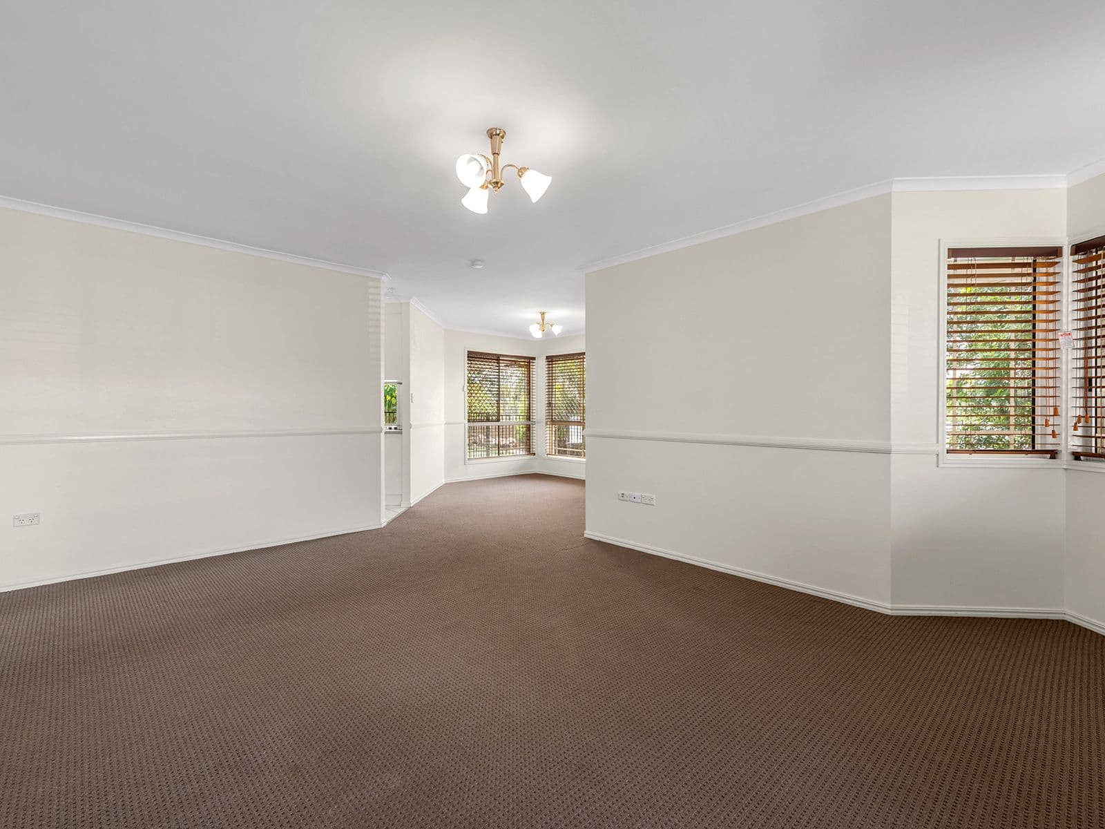 20 Brighton Court, Albany Creek QLD 4035, Albany Creek - Thumbnail 6