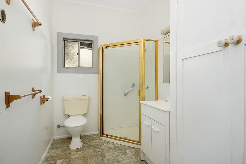 38 Gerald Avenue, CLONTARF QLD 4019, Clontarf - Thumbnail 4