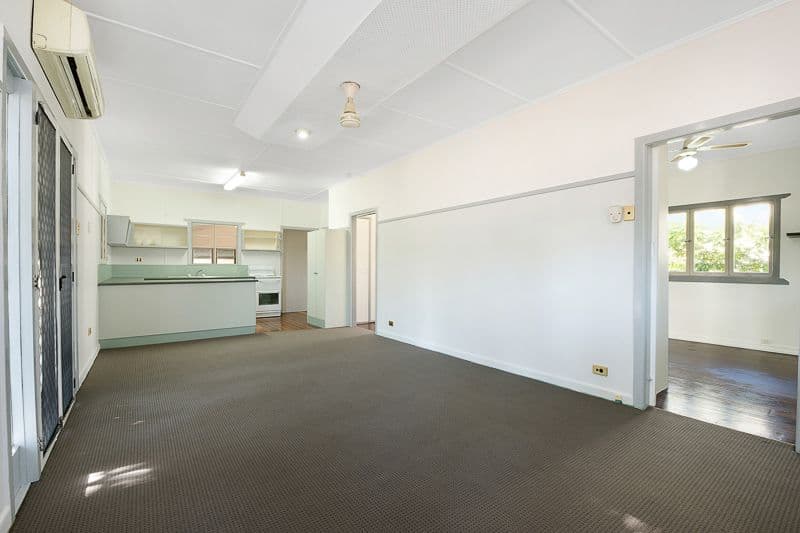 38 Gerald Avenue, CLONTARF QLD 4019, Clontarf - Thumbnail 5