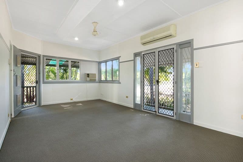 38 Gerald Avenue, CLONTARF QLD 4019, Clontarf - Thumbnail 6
