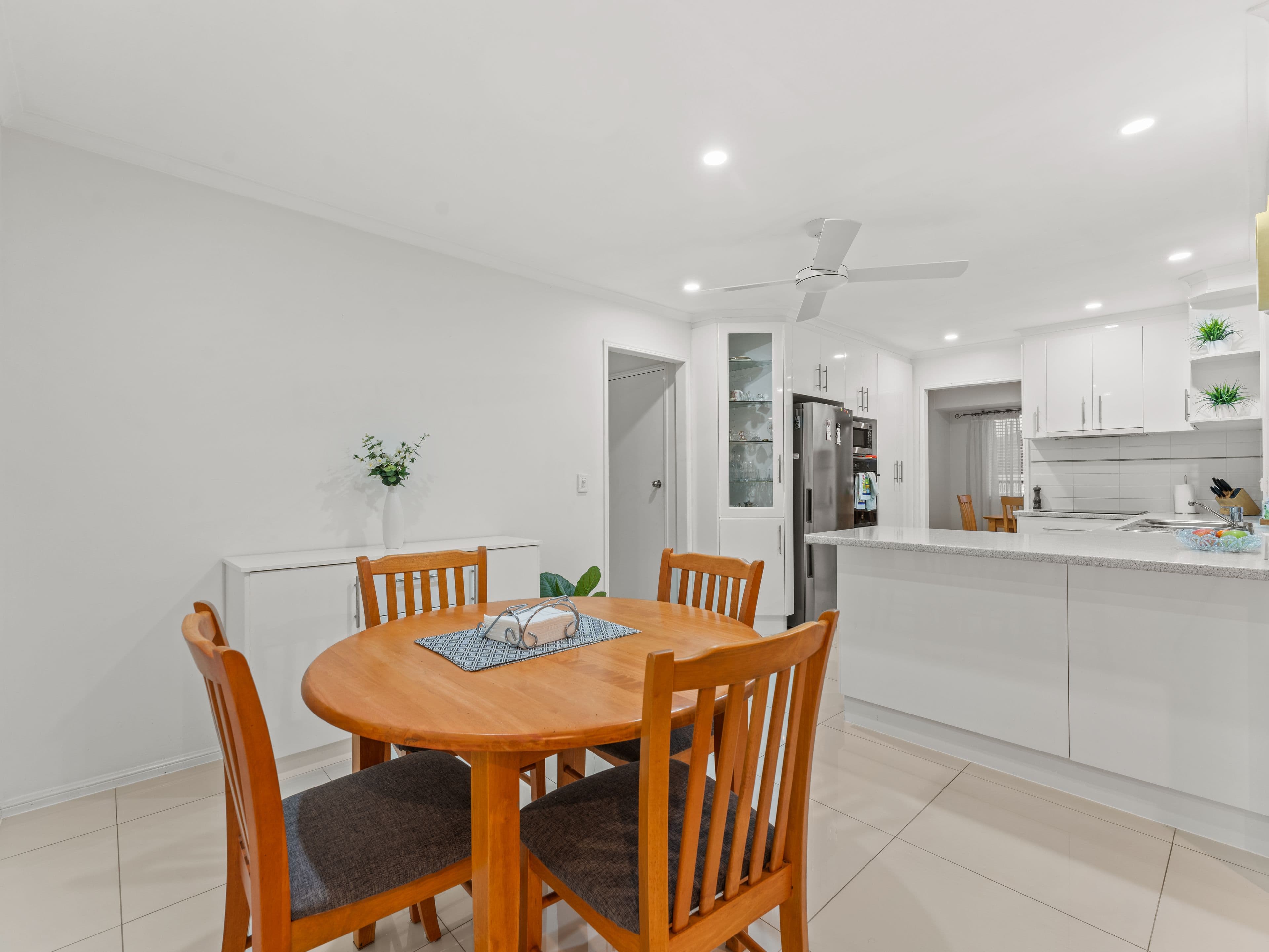 12 Goorari Street, Eight Mile Plains QLD 4113, Eight Mile Plains - Thumbnail 8