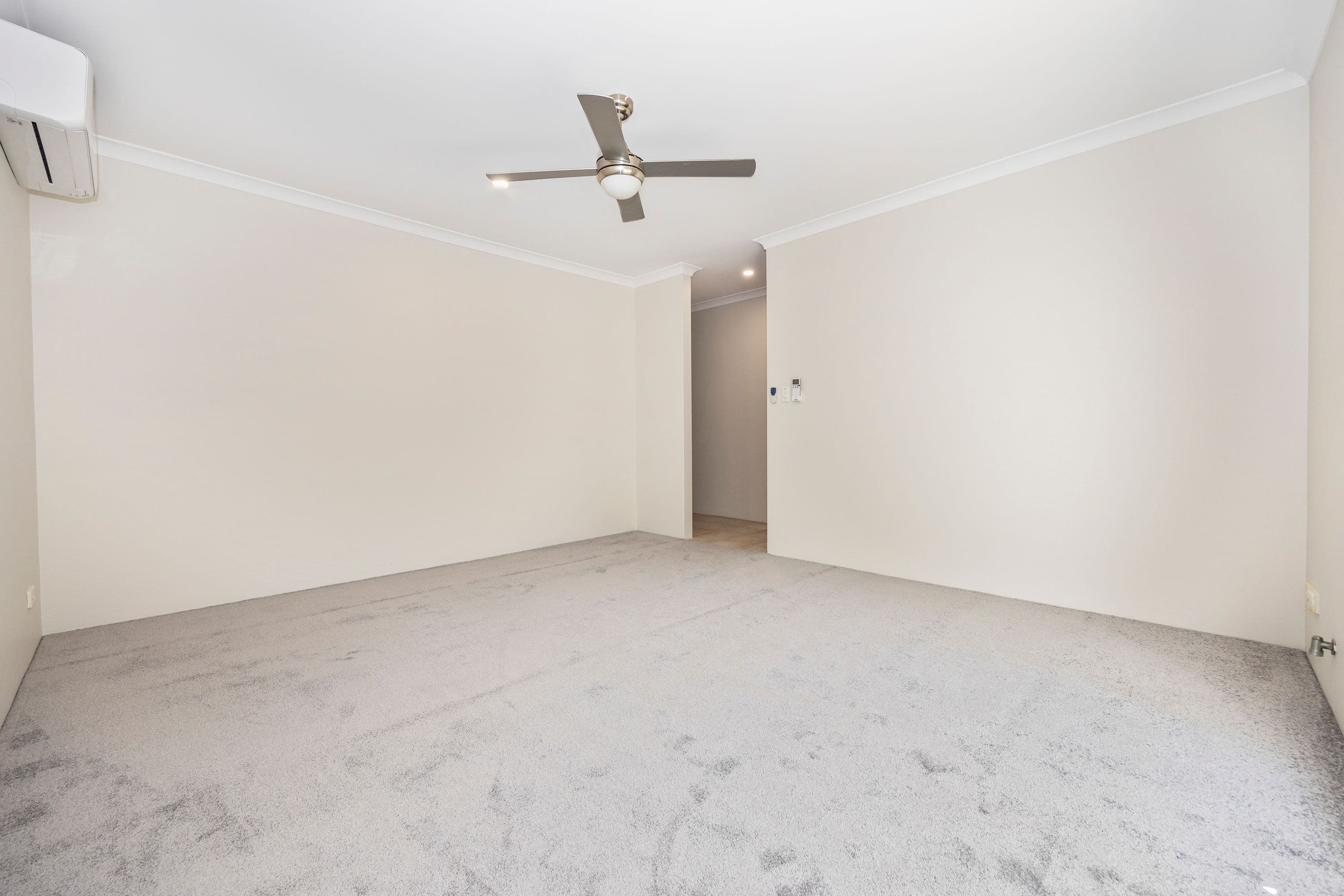 7 Conifer Close, Ballajura WA 6066, Ballajura - Thumbnail 5