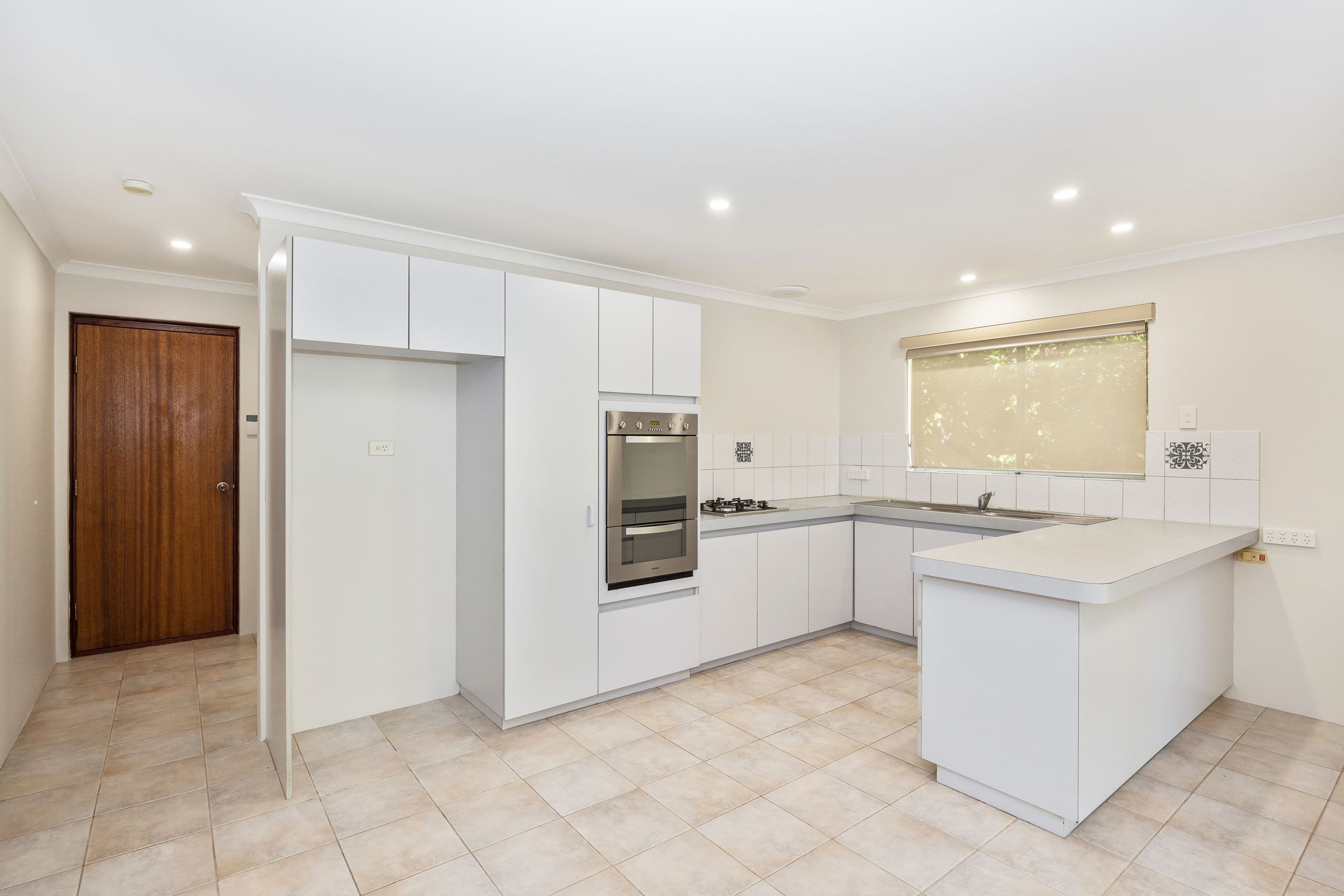 7 Conifer Close, Ballajura WA 6066, Ballajura - Thumbnail 7