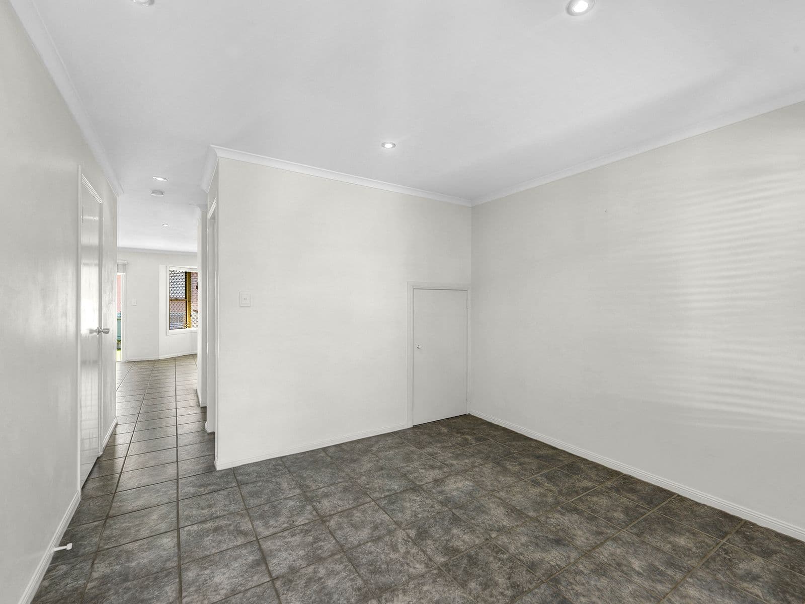 24 Second Street, Wingfield SA 5013, Wingfield - Thumbnail 4