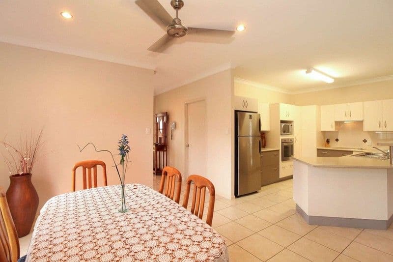20 Knox Court, MOUNT LOUISA QLD 4814, Mount Louisa - Thumbnail 2