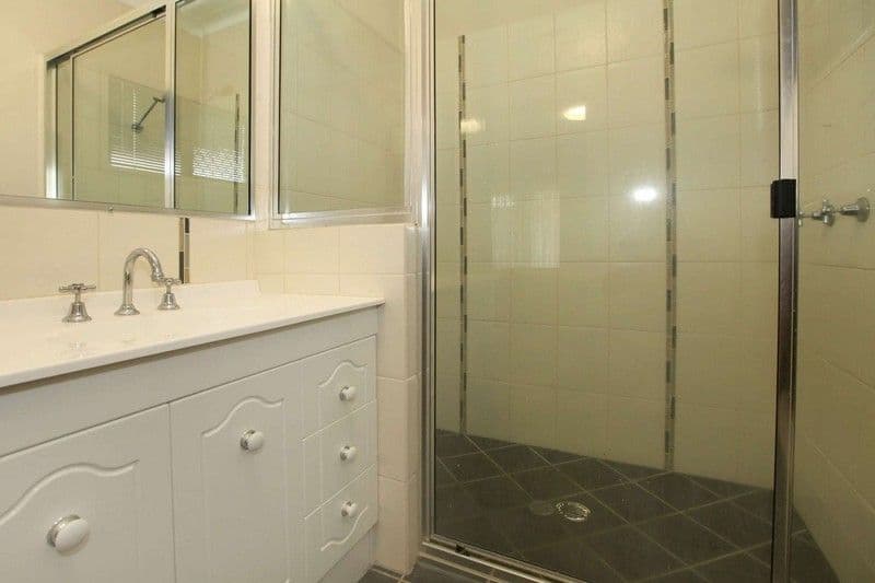 20 Knox Court, MOUNT LOUISA QLD 4814, Mount Louisa - Thumbnail 8