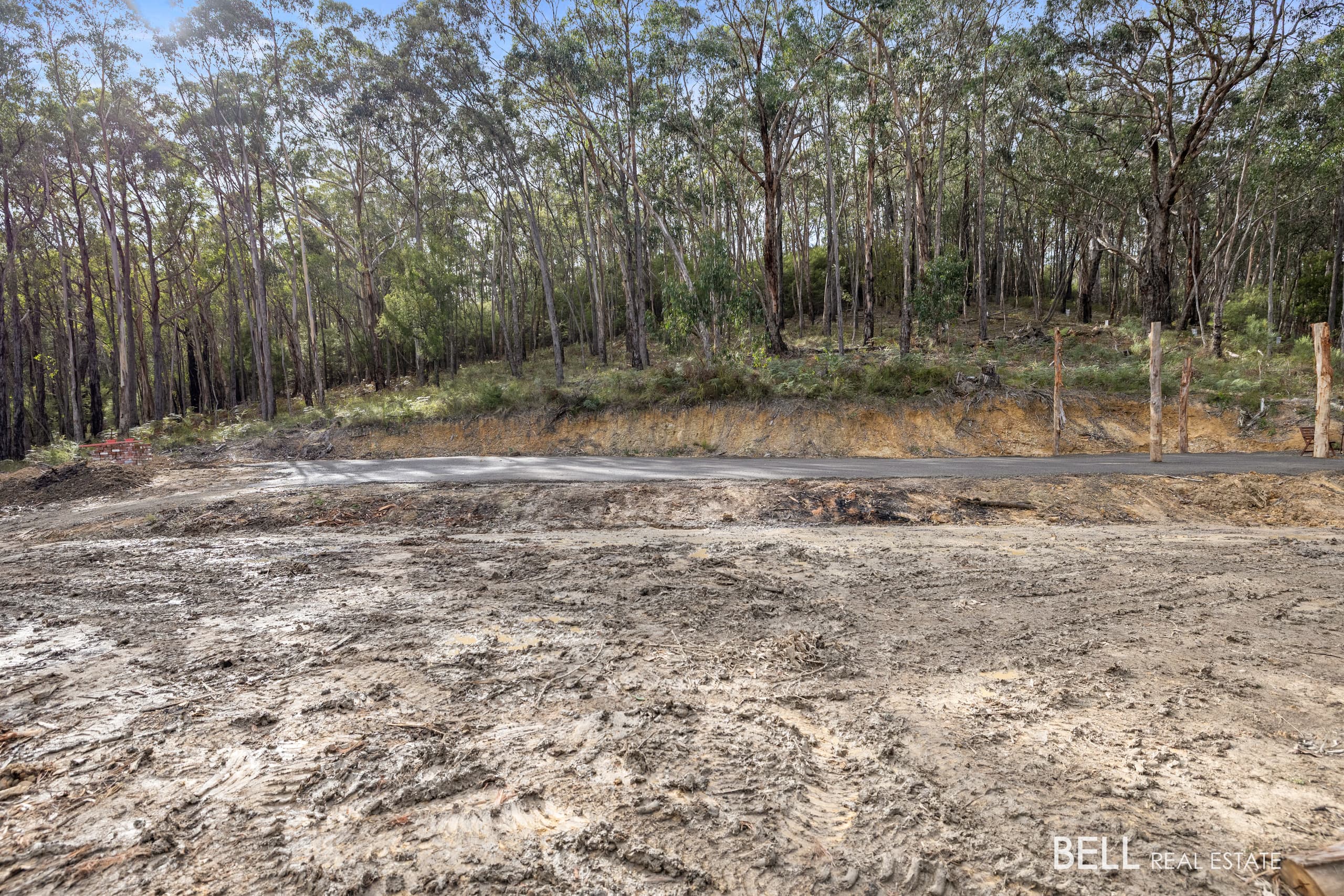 215 Milners Road, LAUNCHING PLACE, Launching Place - Thumbnail 7
