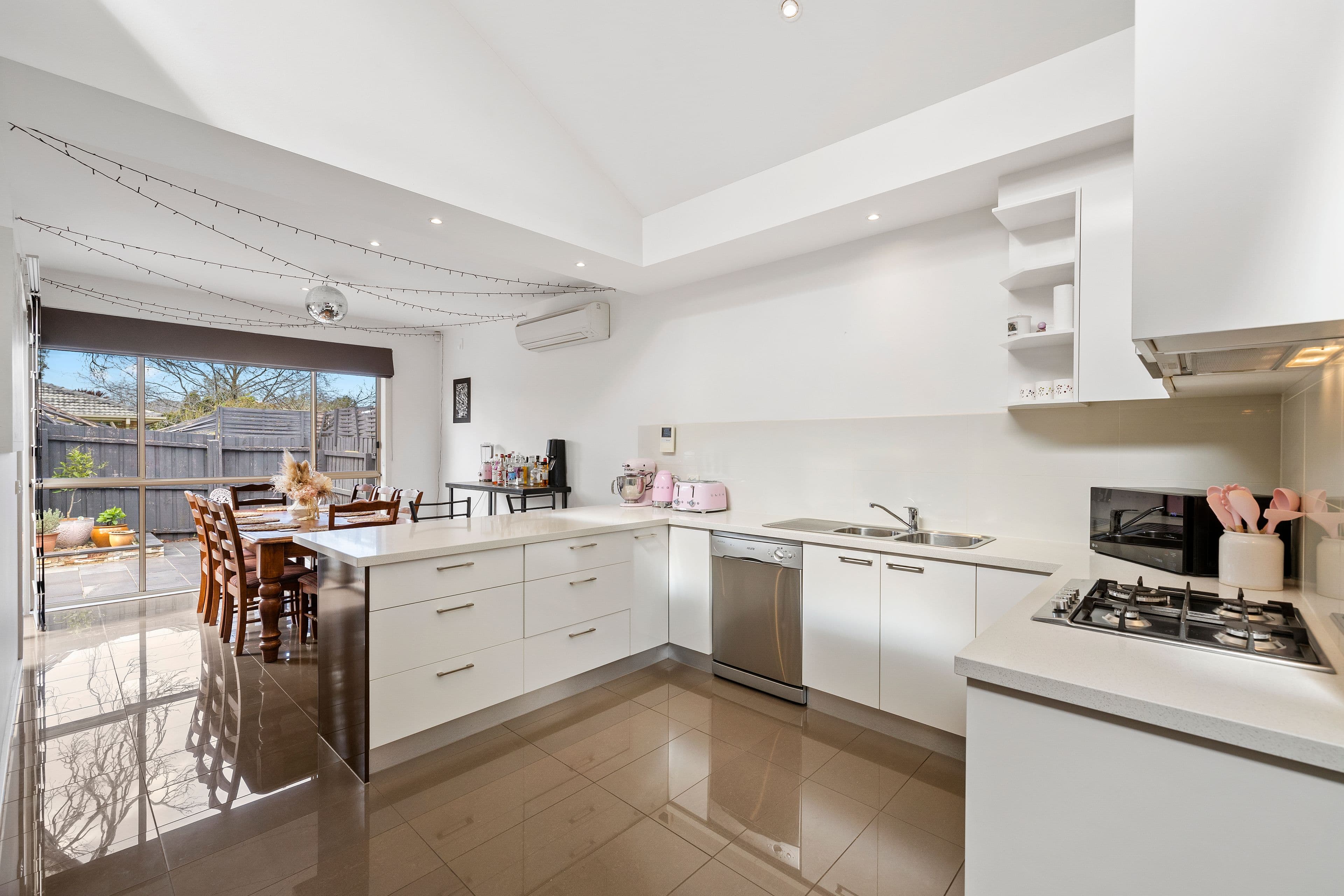 12 Norma Crescent South, Knoxfield VIC 3180, Knoxfield - Thumbnail 2