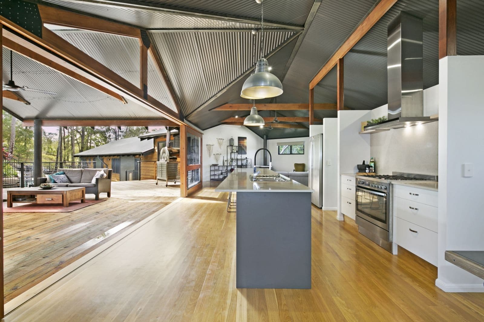8 Tahlia Court, Bonogin QLD 4213, Bonogin - Thumbnail 4