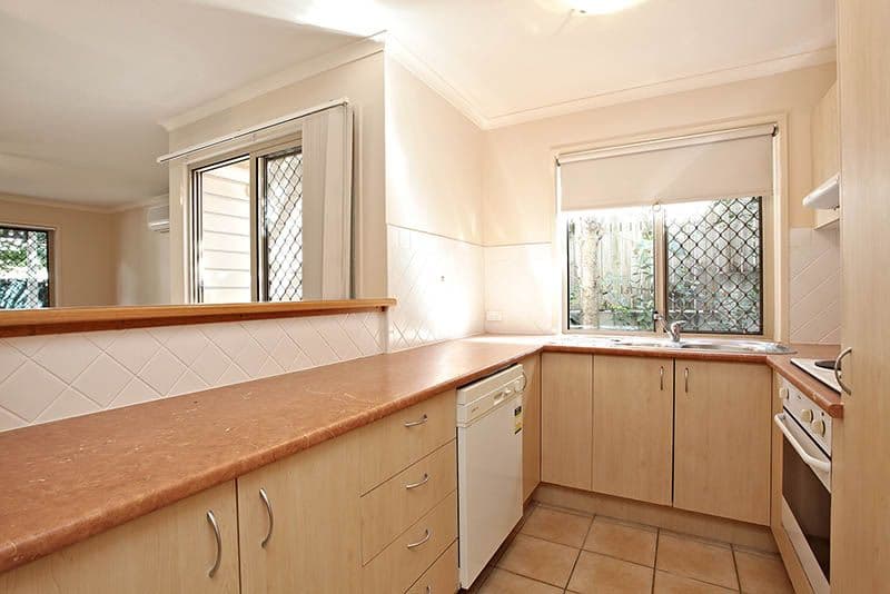 62-70 Douglas Street, GREENSLOPES QLD 4120, Greenslopes - Image 1