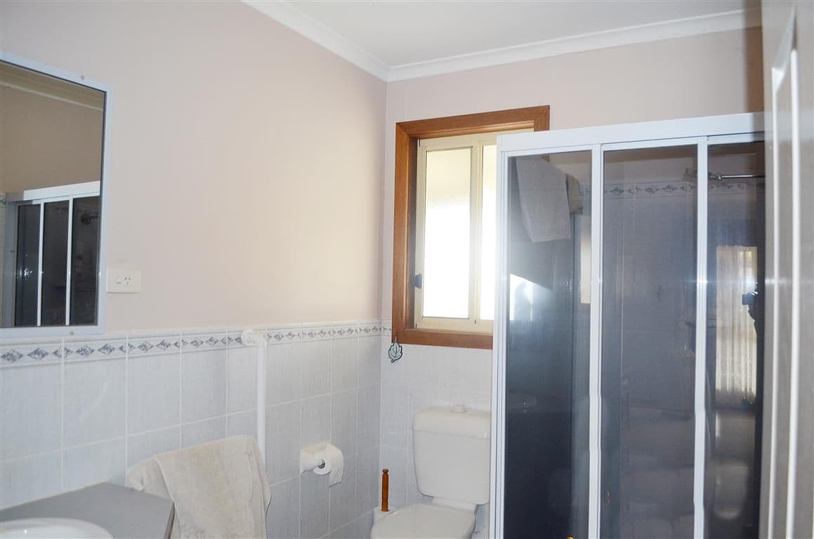 9 Camp Street, Adelong - Thumbnail 6