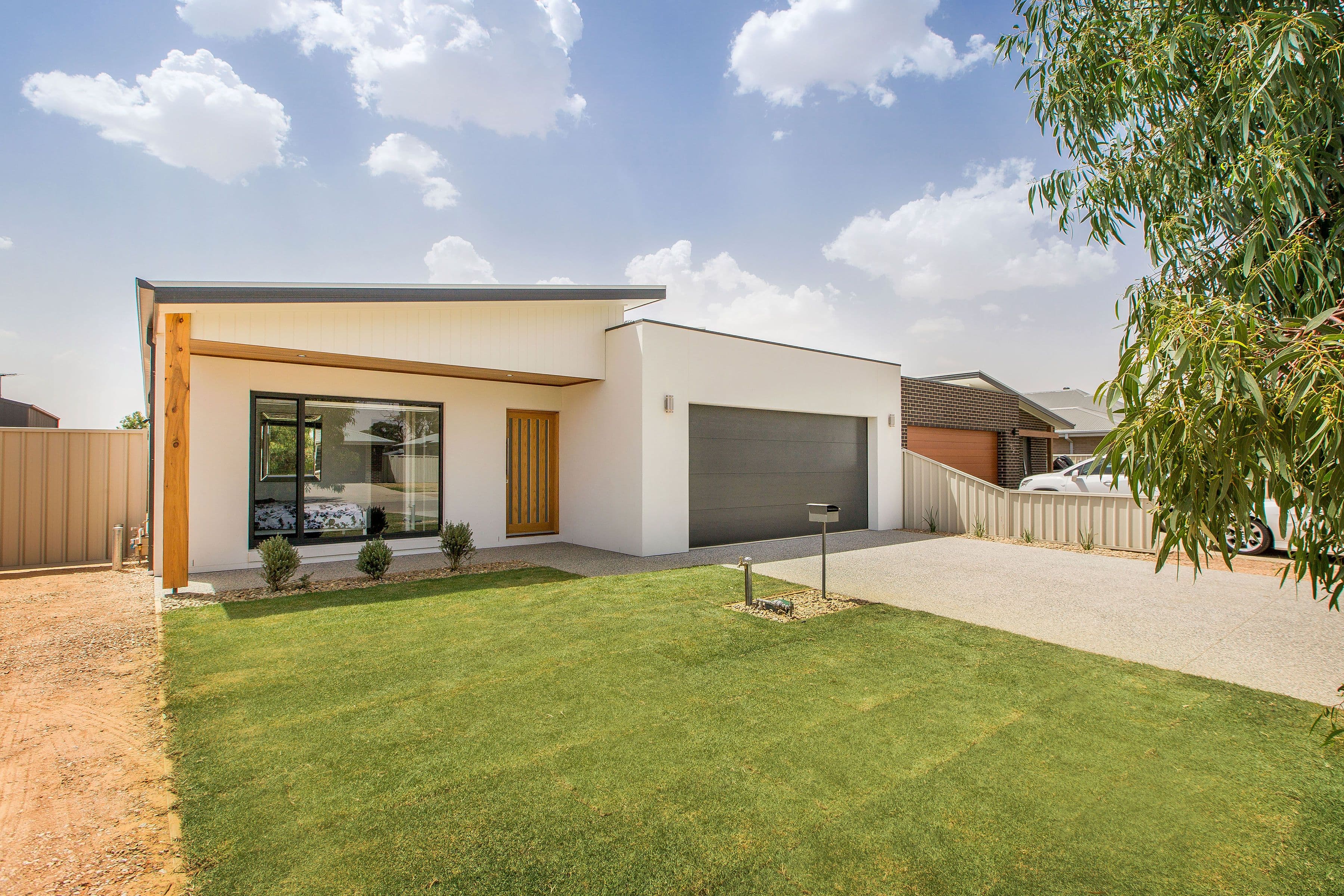 70 Zorro Drive, Yarrawonga VIC 3730, Yarrawonga - Thumbnail 2