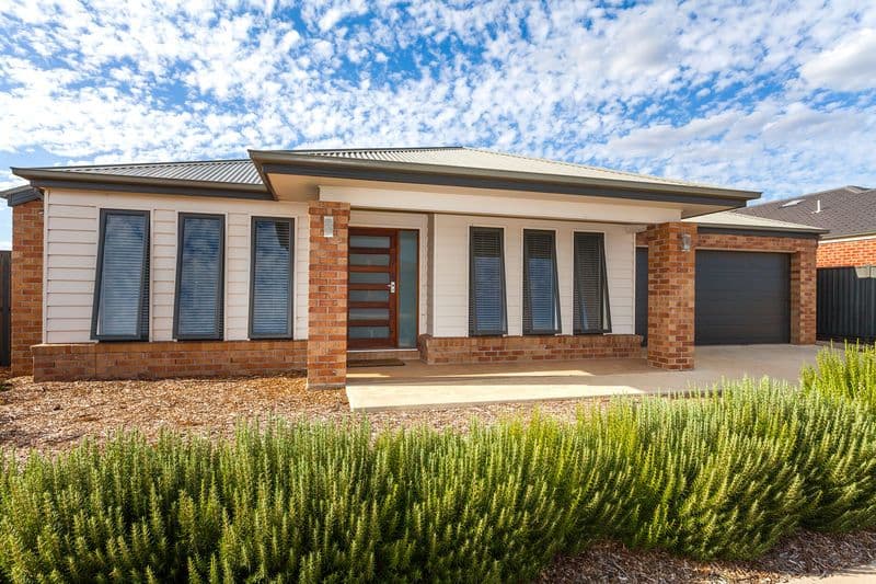 26 Melissa Drive, LARA VIC 3212, Lara - Thumbnail 2