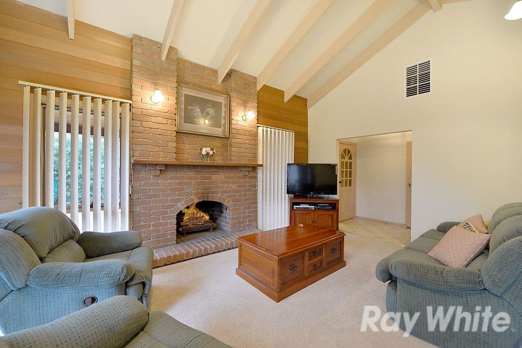37 Nerissa Street, Ferntree Gully VIC 3156, Ferntree Gully - Thumbnail 3