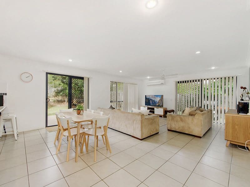34 Calypso Court, Oxenford QLD 4210, Oxenford - Thumbnail 2