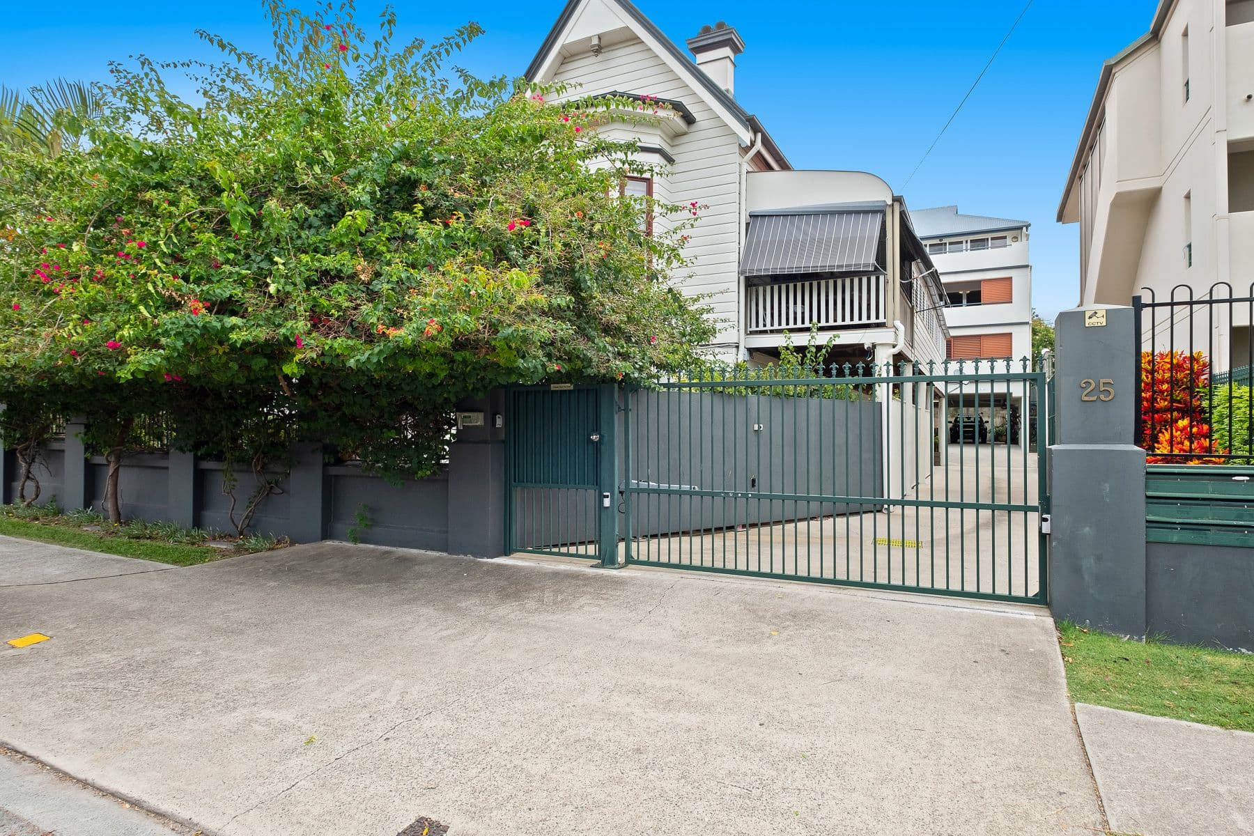 25 Edmondstone Street, South Brisbane QLD 4101, South Brisbane - Image 1