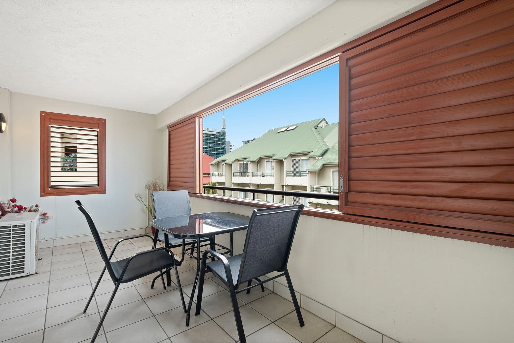 25 Edmondstone Street, South Brisbane QLD 4101, South Brisbane - Thumbnail 2