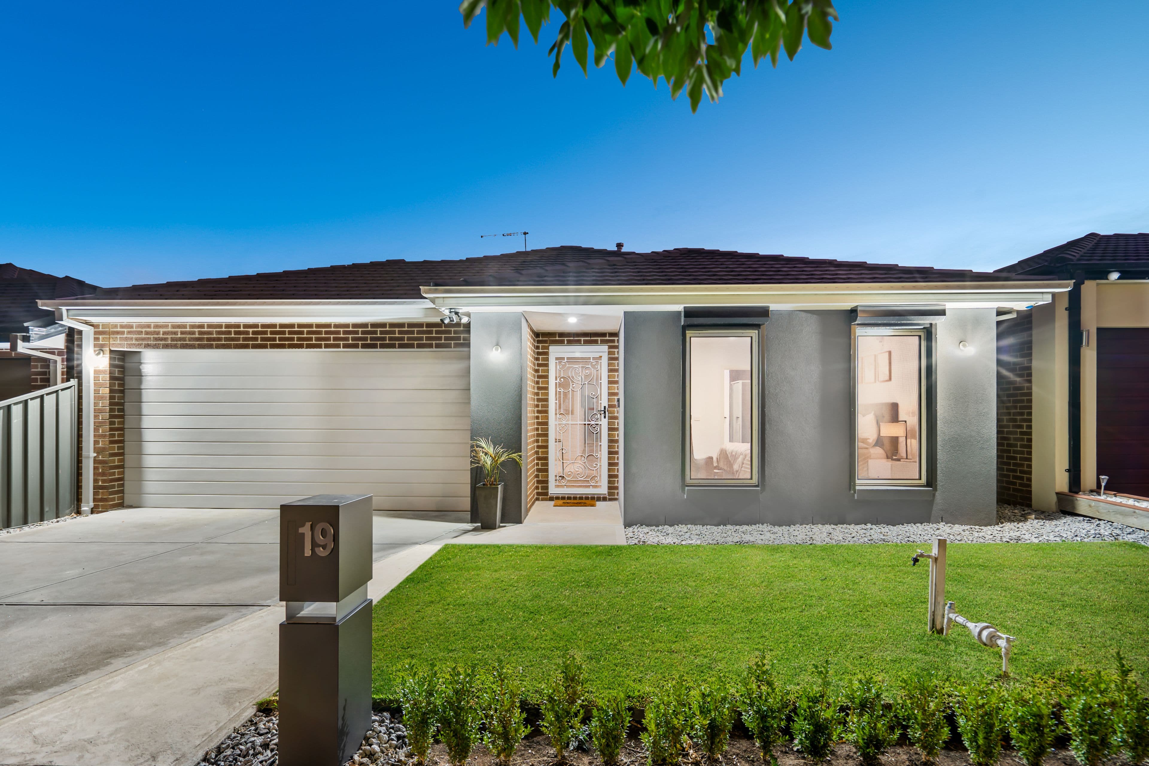 19 Moore Drive, FRASER RISE VIC 3336, Fraser Rise - Image 1