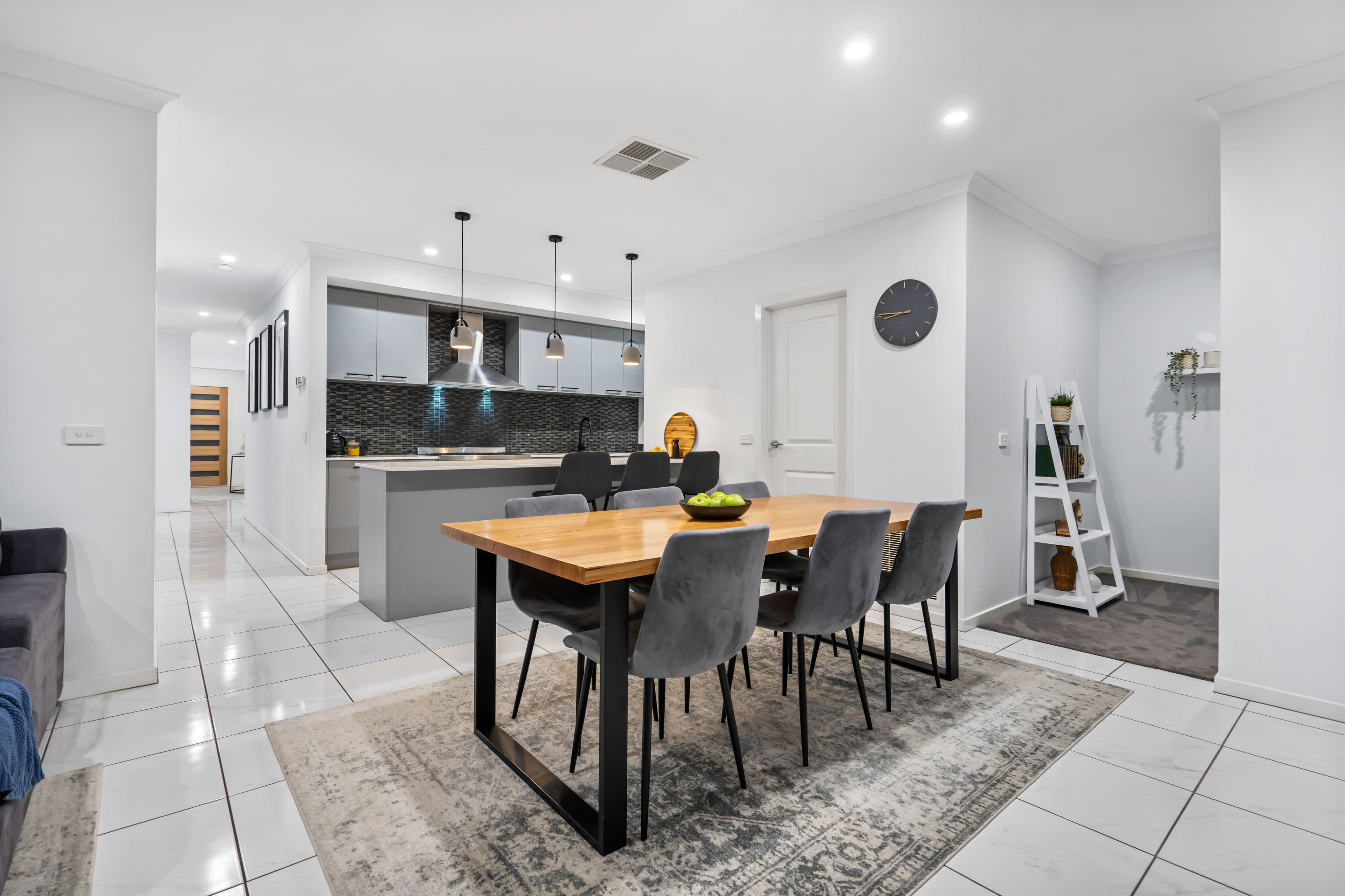 19 Moore Drive, FRASER RISE VIC 3336, Fraser Rise - Thumbnail 4