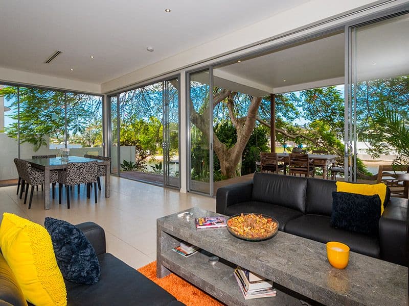 17 Blair Athol Crescent, Sorrento QLD 4217, Sorrento - Thumbnail 3