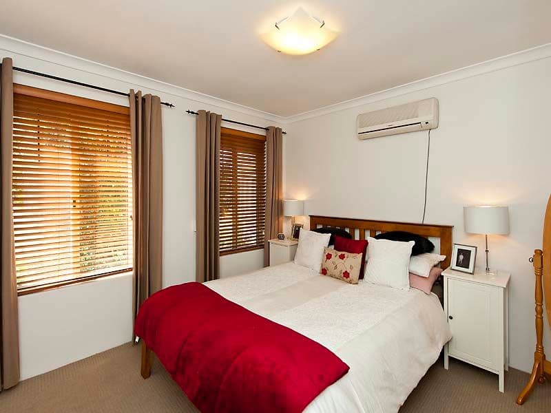 7 Kentia Close, WARNBRO WA 6169, Warnbro - Thumbnail 3