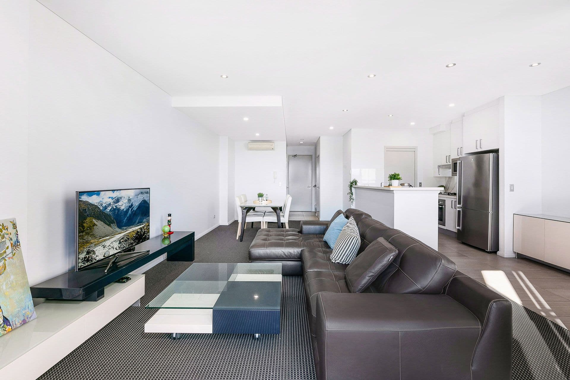 8B Mary Street, Rhodes NSW 2138, Rhodes - Thumbnail 3