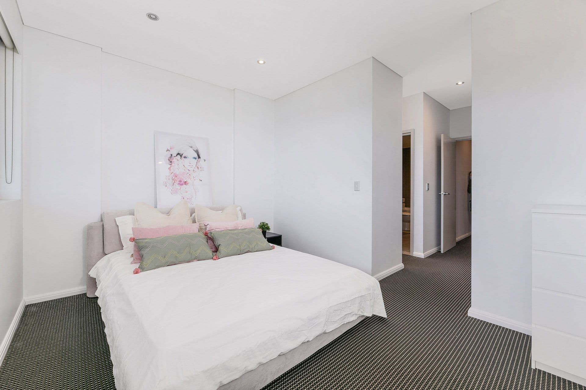 8B Mary Street, Rhodes NSW 2138, Rhodes - Thumbnail 5