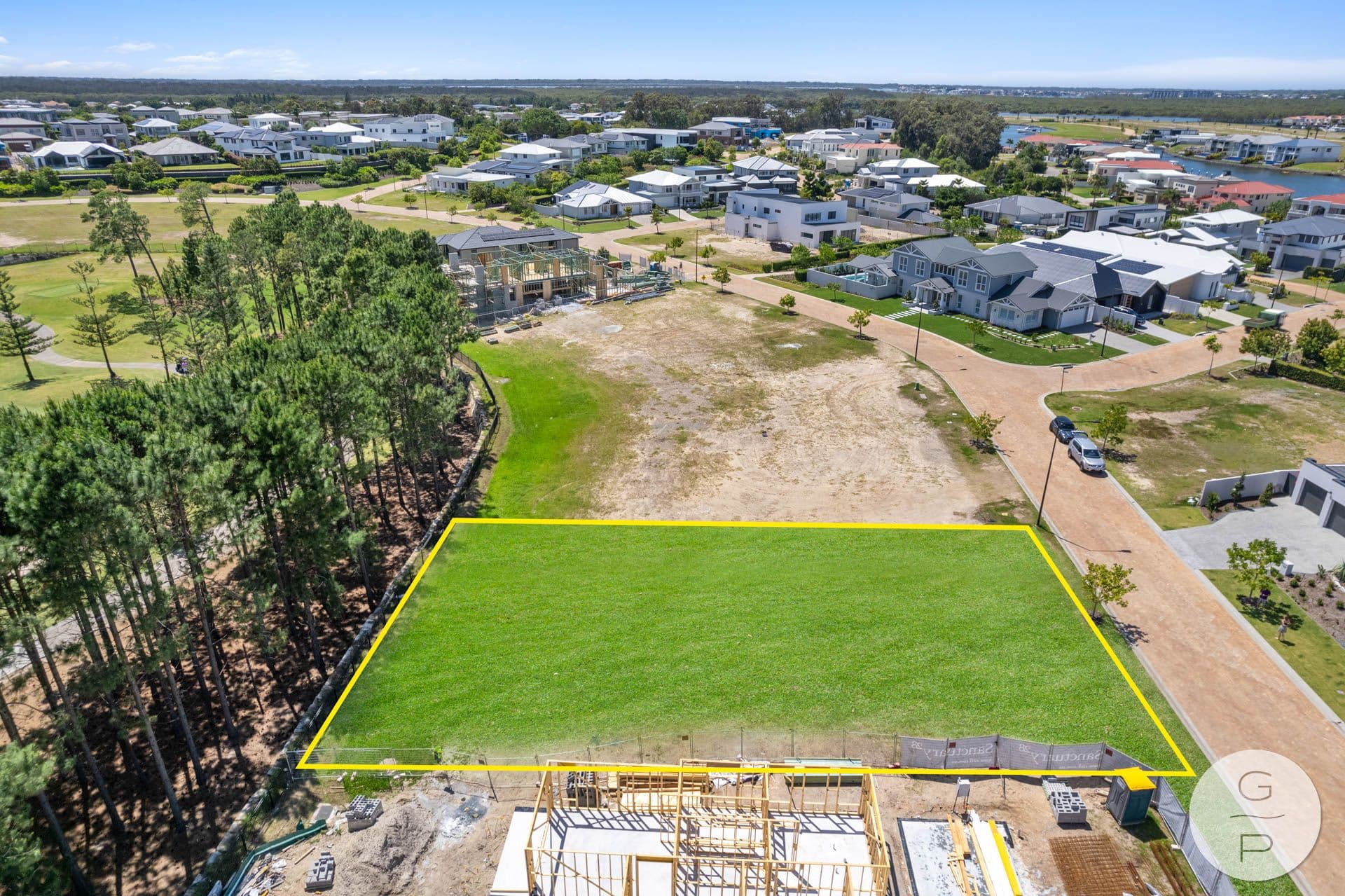1823 Pinehurst Drive, Sanctuary Cove QLD 4212, Sanctuary Cove - Thumbnail 2