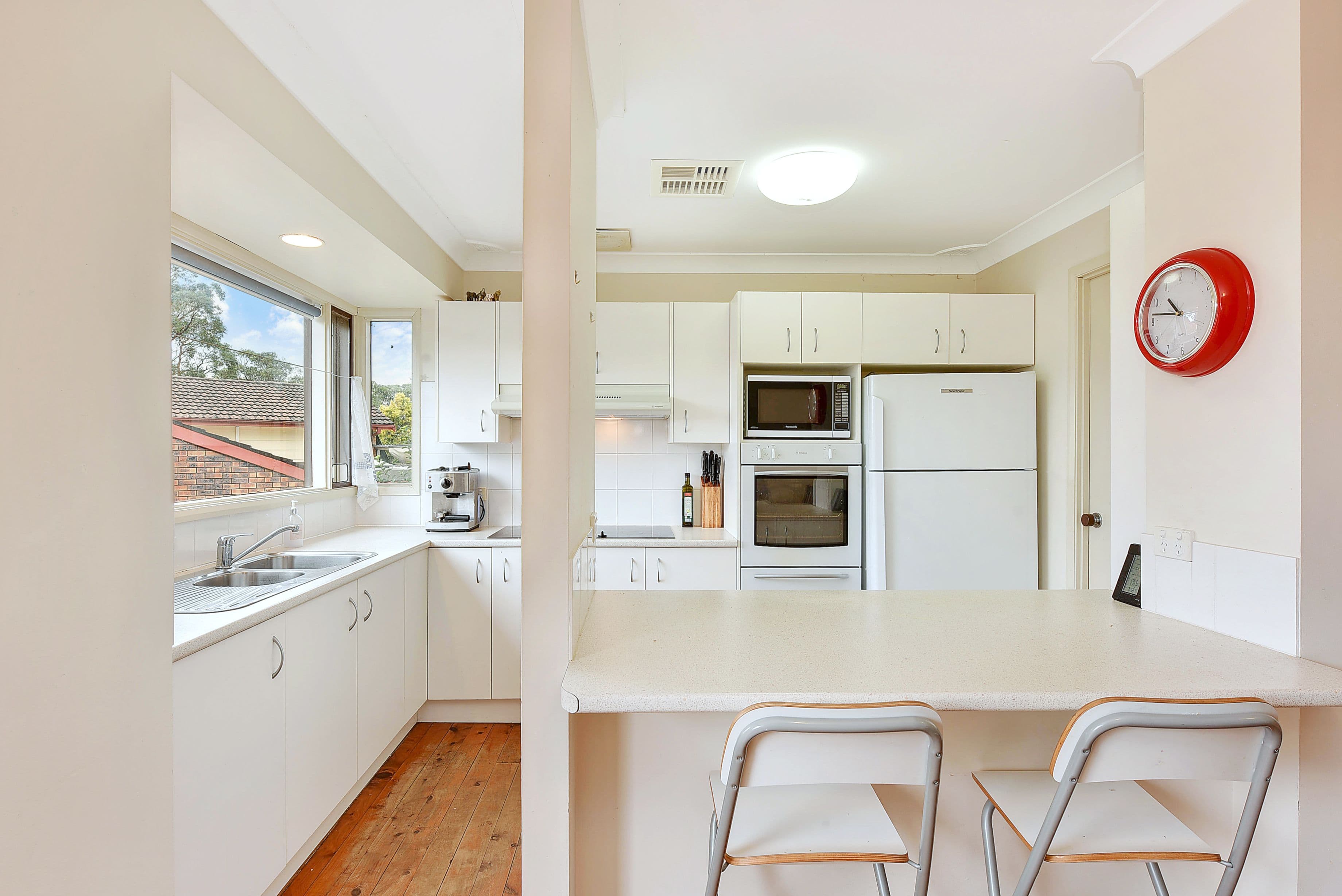 220 Quarter Sessions Road, Westleigh - Thumbnail 4
