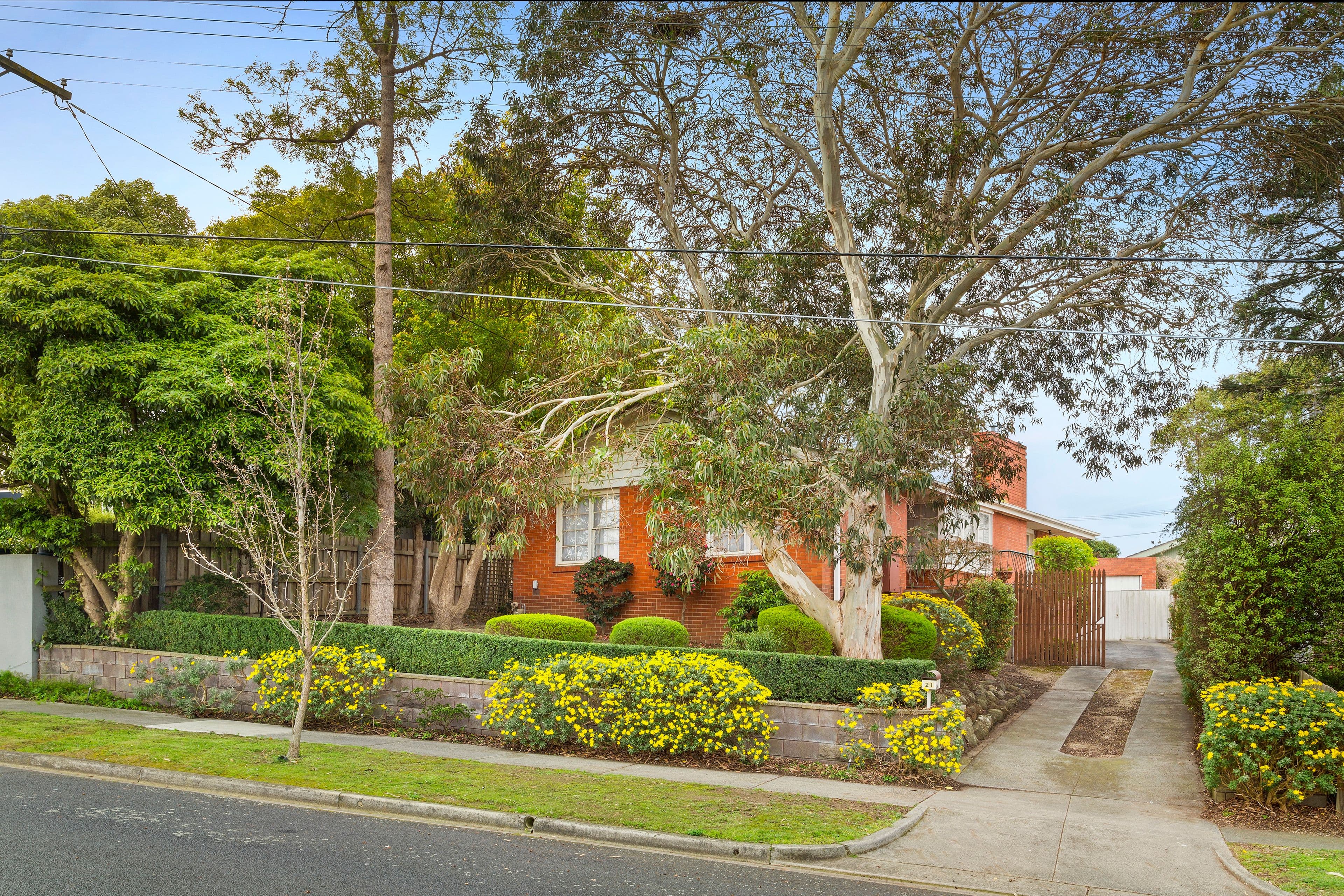 21 Glenfern Avenue, Doncaster VIC 3108, Doncaster - Image 1