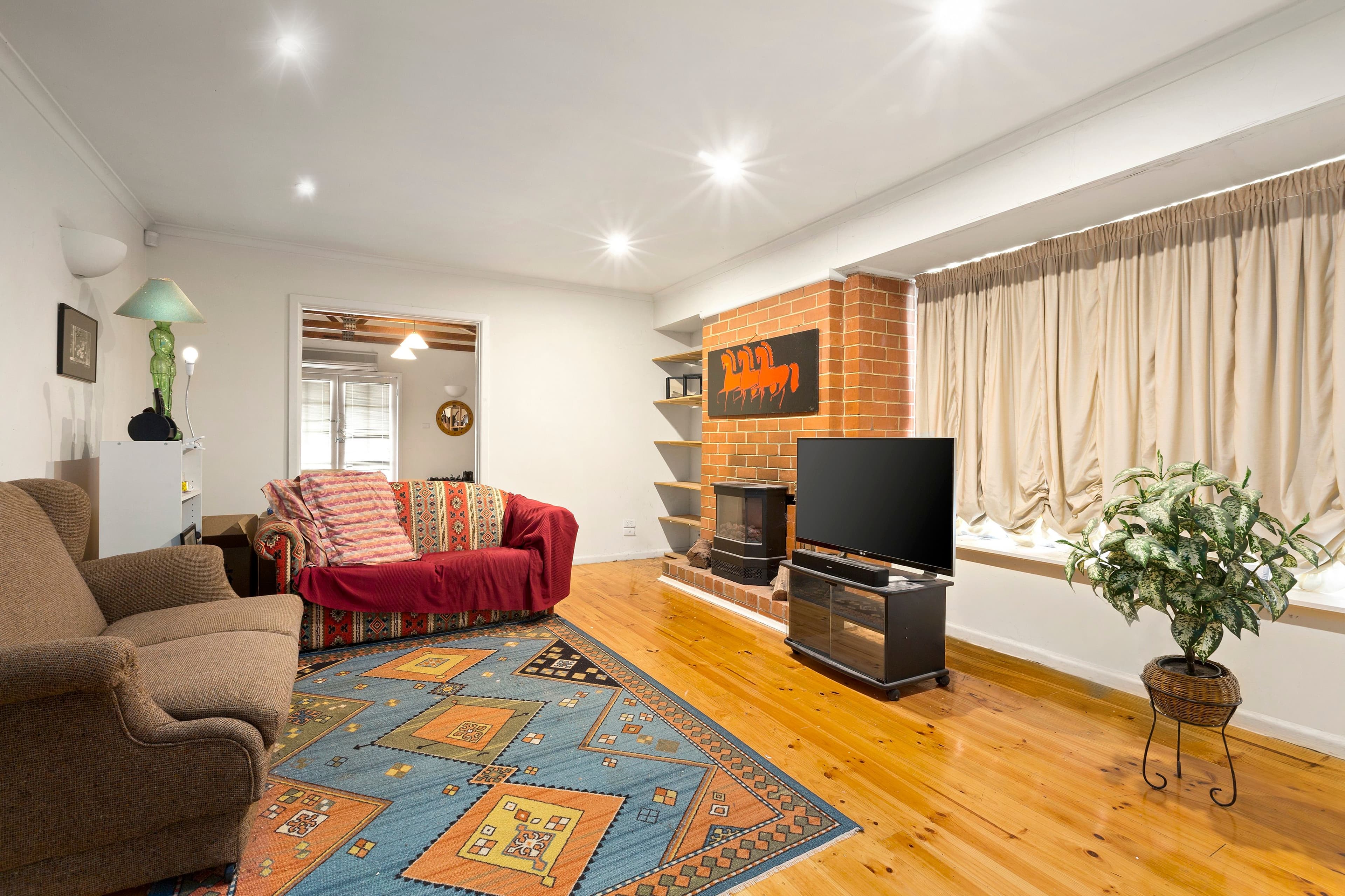 21 Glenfern Avenue, Doncaster VIC 3108, Doncaster - Thumbnail 3