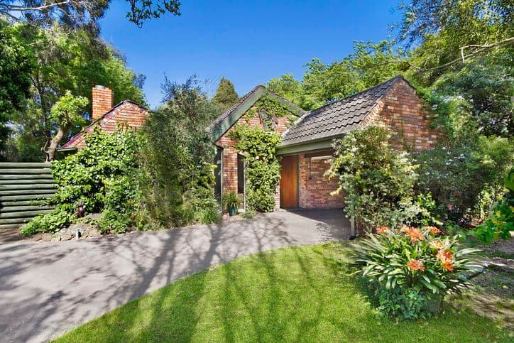66 Whitehorse Road, BLACKBURN VIC 3130, Blackburn - Image 1