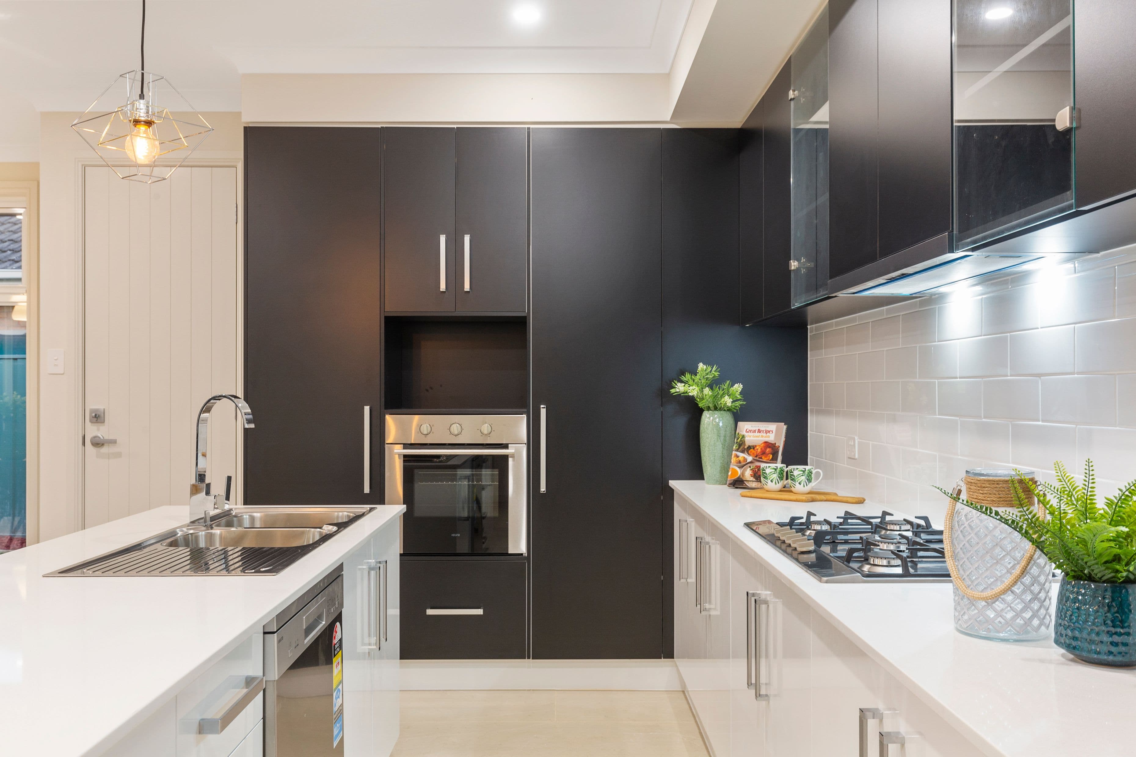 13 Clifford Street, Brooklyn Park SA 5032, Brooklyn Park - Thumbnail 4