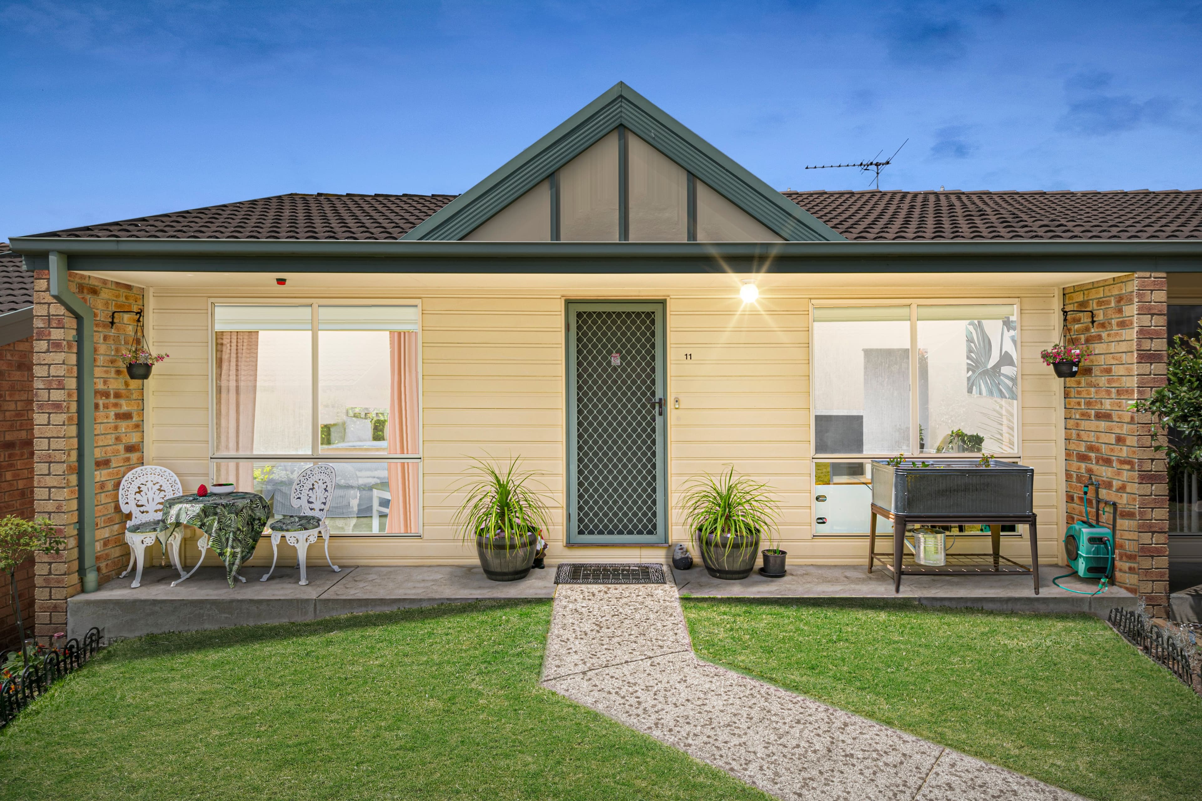 21-23 Hill Street, Frankston VIC 3199, Frankston - Image 1
