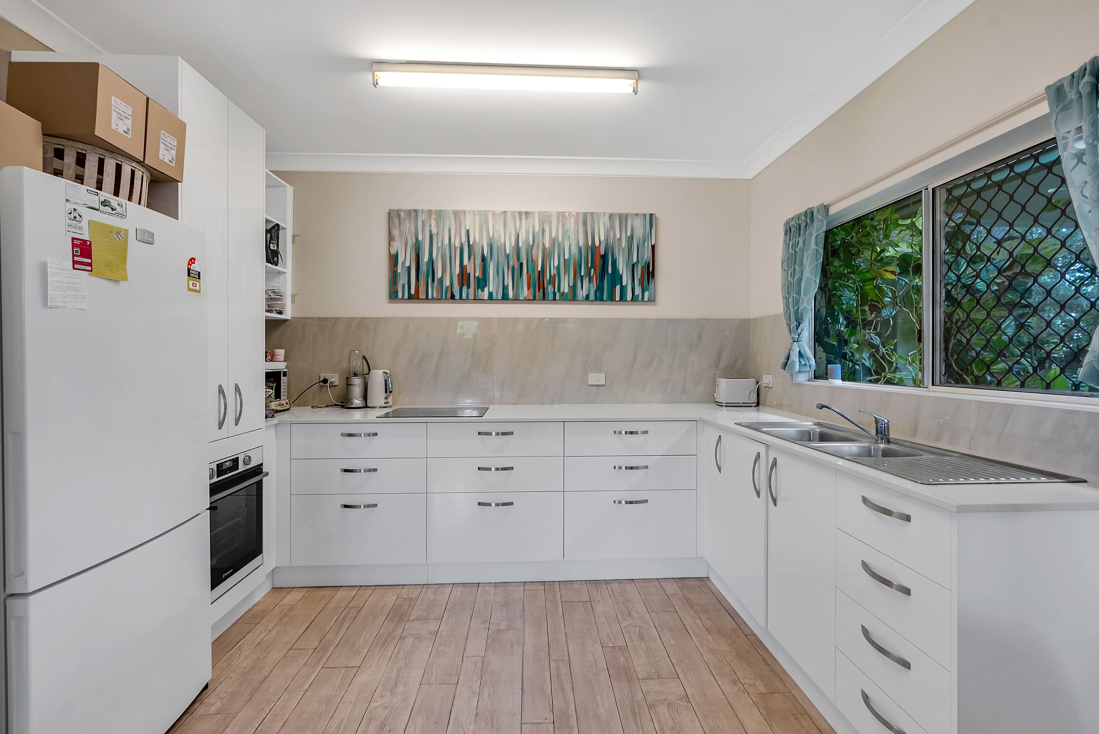 36 Silky Oak Court, Mooroobool QLD 4870, Mooroobool - Thumbnail 2