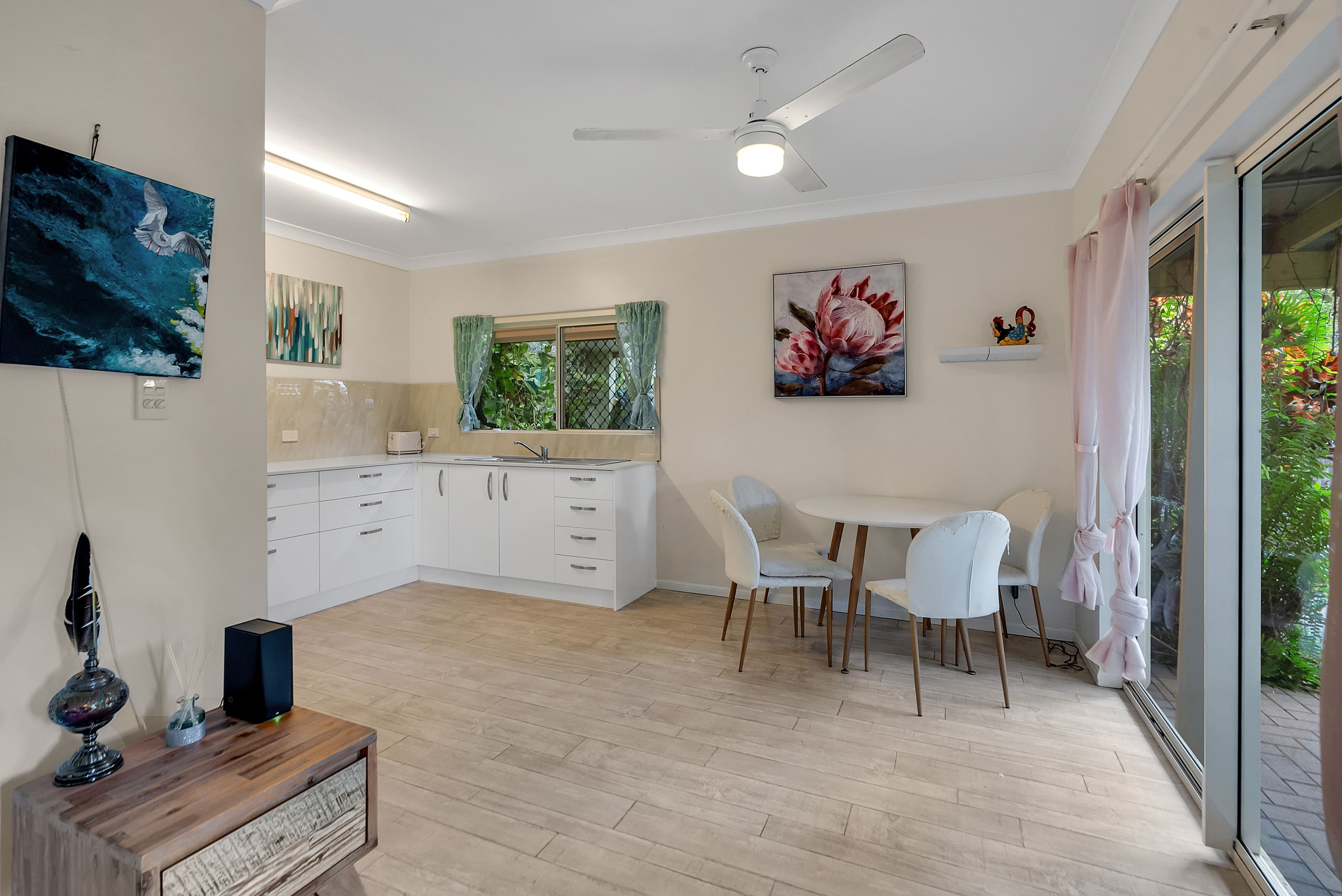 36 Silky Oak Court, Mooroobool QLD 4870, Mooroobool - Thumbnail 5