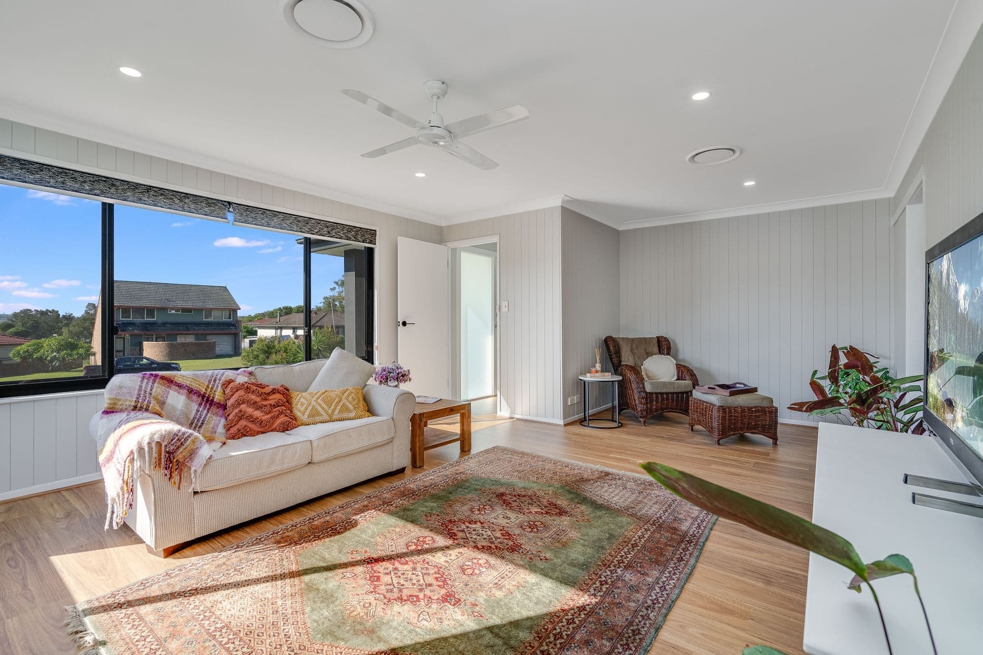 14 Unicomb Close, Rutherford NSW 2320, Rutherford - Thumbnail 2
