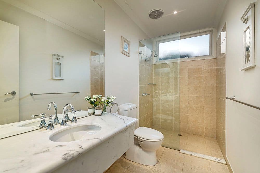 2A Saxon Street, Doncaster VIC 3108, Doncaster - Thumbnail 7