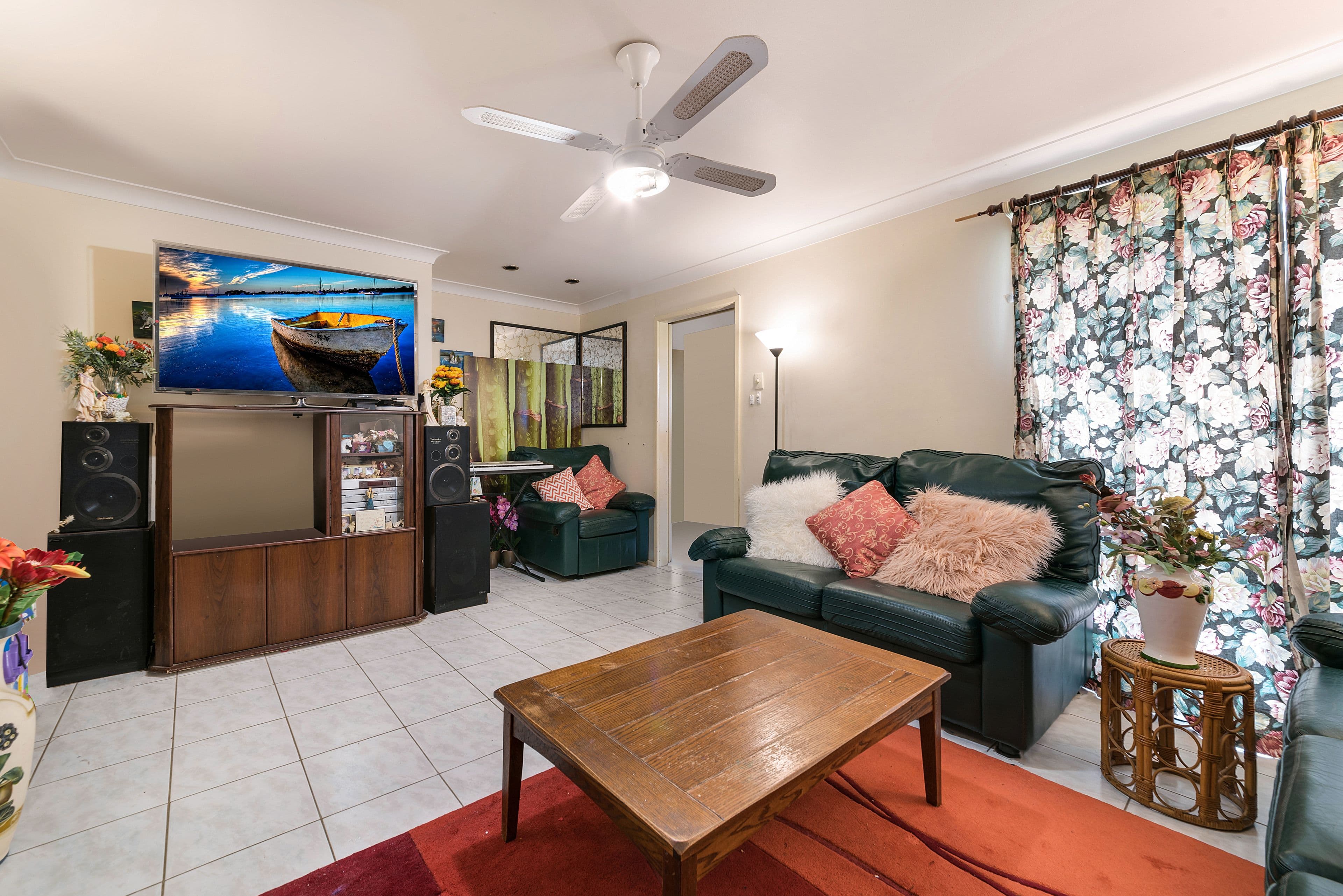 32 Clifford Crescent, Ingleburn - Thumbnail 2