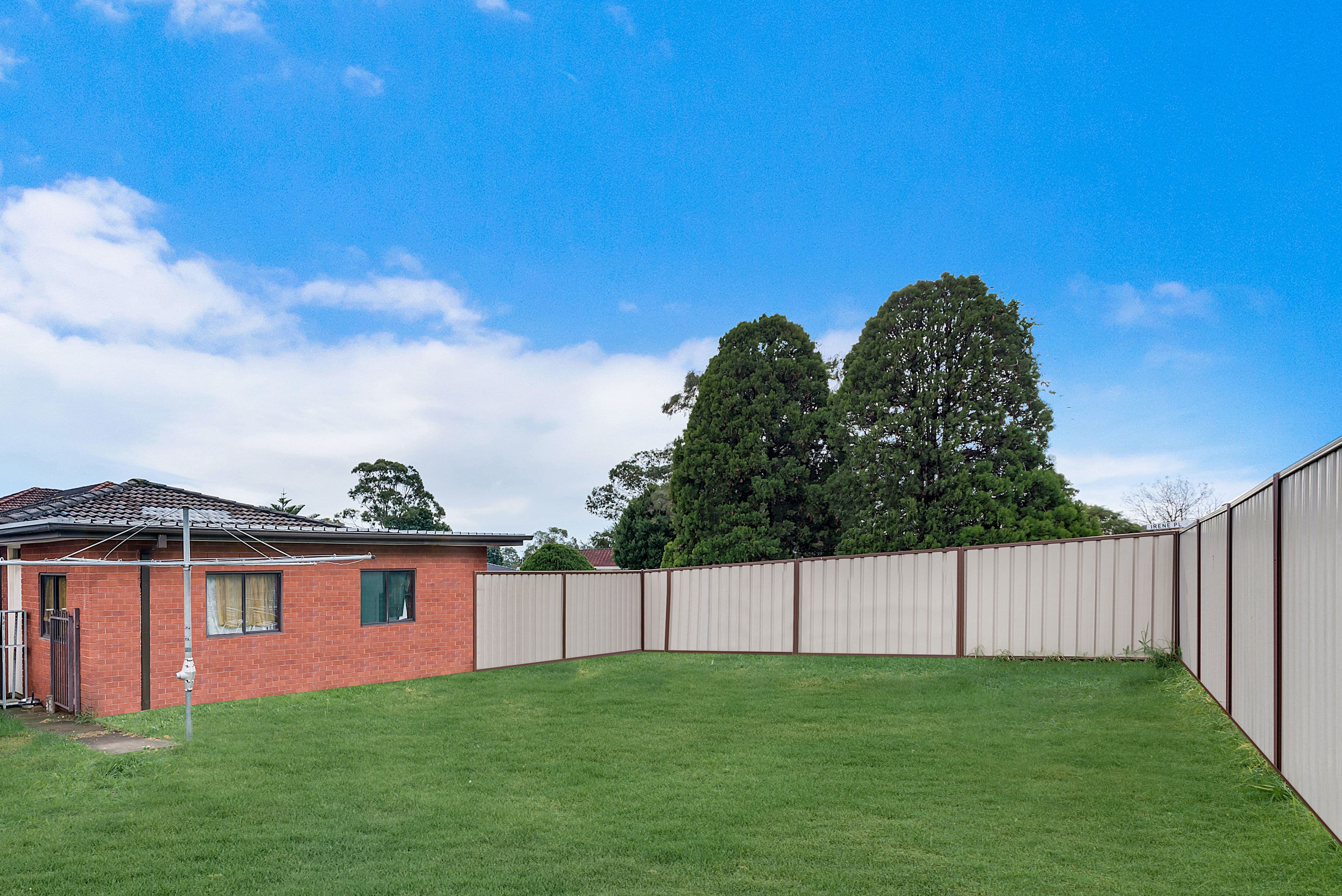 32 Clifford Crescent, Ingleburn - Thumbnail 4